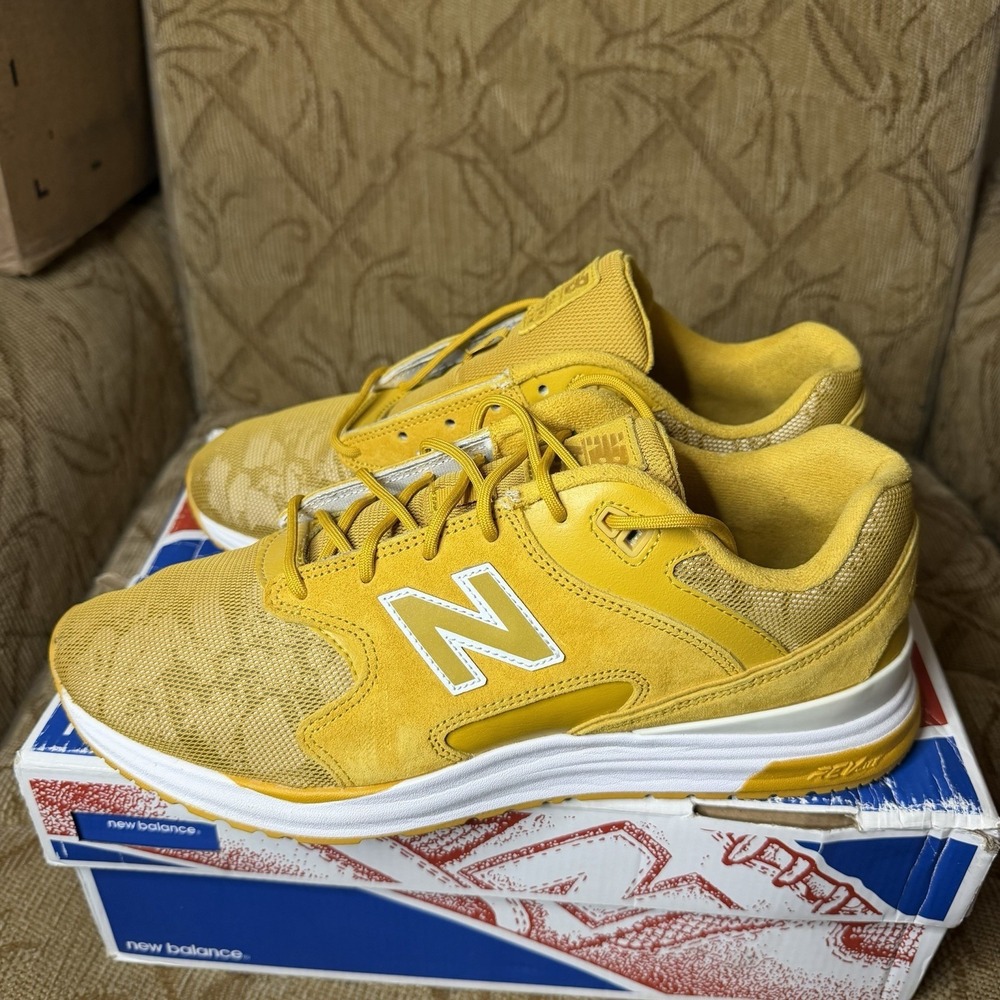 NEW BALANCE MEN 1550 REVLITE REFLECTIVE ML1550KQ YELLOW/QUAKE /WHITE SIZE 10 D